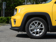 2019款 220T 自动精英版