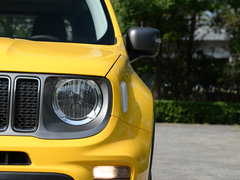 2019款 220T 自动精英版