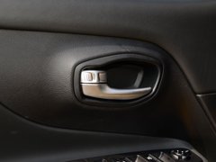 2019款 220T 自动精英版