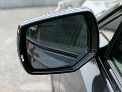2020款 28T 铂金运动版