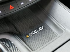 2020款 28T 铂金运动版