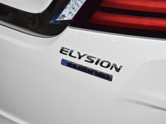 2019款 2.0L 混动豪华版