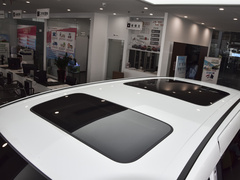 2019款 2.0L 混动豪华版