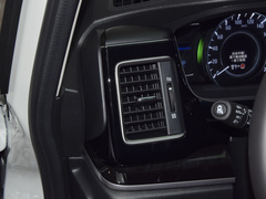 2019款 2.0L 混动豪华版