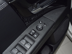 2019款 2.0L 混动豪华版