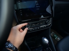 2019款 1.5L 自动荣耀版