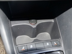 2019款 1.5L 自动荣耀版