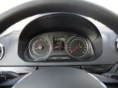 2019款 1.5L 自动荣耀版