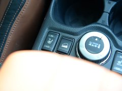 2020款 2.5L CVT至尊领航版 4WD
