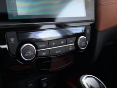 2020款 2.5L CVT至尊领航版 4WD