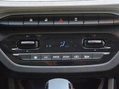 2021款 1.5L 手动舒适型