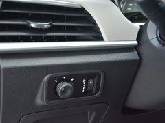 2021款 1.5L 手动舒适型