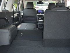 2021款 1.5L 手动舒适型