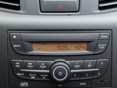 2019款 2.5L手动两驱舒适型国VI QR25