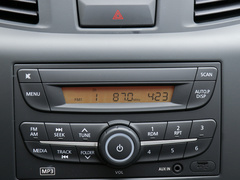 2019款 2.5L手动两驱舒适型国VI QR25