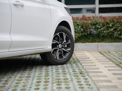 2019款 1.5L CVT豪华型