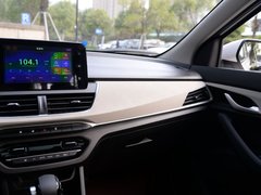 2019款 1.5L CVT豪华型
