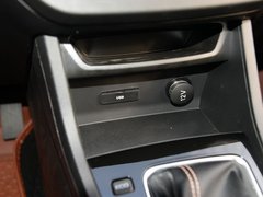 2019款 1.5L CVT豪华型