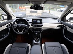 2019款 1.5L CVT豪华型