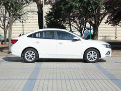 2020款 1.5L 手动领豪版