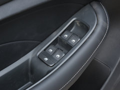 2020款 1.5L 手动领豪版