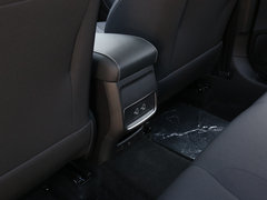 2020款 1.5L 手动领豪版