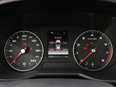 2020款 1.5L 手动领豪版