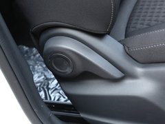 2020款 1.5L 手动领豪版