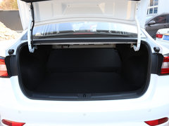 2020款 1.5L 手动领豪版