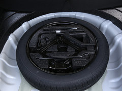 2020款 1.5L 手动领豪版