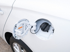 2020款 1.5L 手动4G互联领豪版