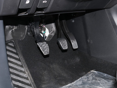 2020款 1.5L 手动4G互联领豪版