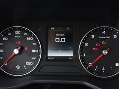 2020款 1.5L 手动4G互联领豪版
