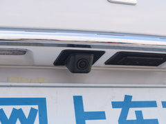 2020款 1.5L 手动4G互联领豪旗舰版