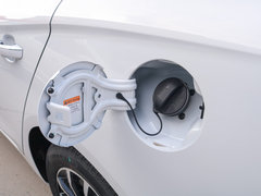 2020款 1.5L 手动4G互联领豪旗舰版