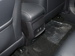 2020款 1.5L 手动4G互联领豪旗舰版