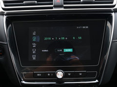 2020款 1.5L 手动4G互联领豪旗舰版