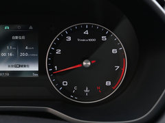2020款 1.5L 手动4G互联领豪旗舰版