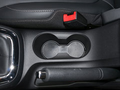 2020款 1.5L 手动4G互联领豪旗舰版
