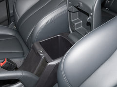 2020款 1.5L 手动4G互联领豪旗舰版