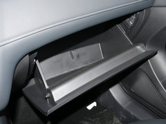 2020款 1.5L 手动4G互联领豪旗舰版