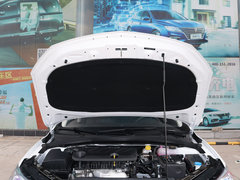 2020款 1.5L 手动4G互联领豪旗舰版