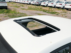 2020款 1.5L 自动4G互联领豪旗舰版