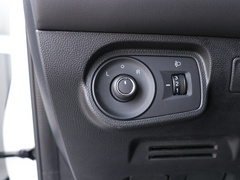 2020款 1.5L 自动4G互联领豪旗舰版