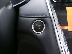 2020款 1.5L 自动4G互联领豪旗舰版