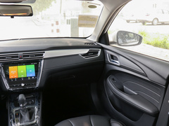 2020款 1.5L 自动4G互联领豪旗舰版