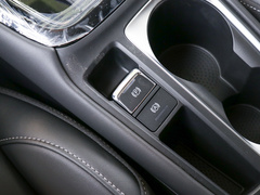 2020款 1.5L 自动4G互联领豪旗舰版
