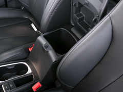 2020款 1.5L 自动4G互联领豪旗舰版