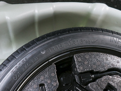 2020款 1.5L 自动4G互联领豪旗舰版
