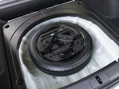 2020款 1.5L 自动4G互联领豪旗舰版